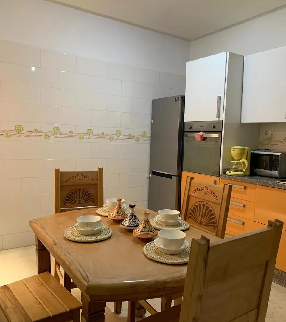 Tulipe Family House-Free Parking - Family Choice Apartment Marrakesh 0*,